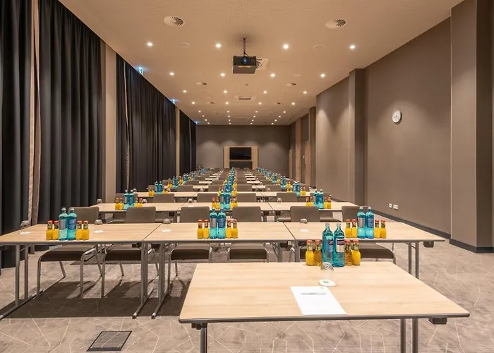 Holiday Inn Frankfurt Airport By Ihg